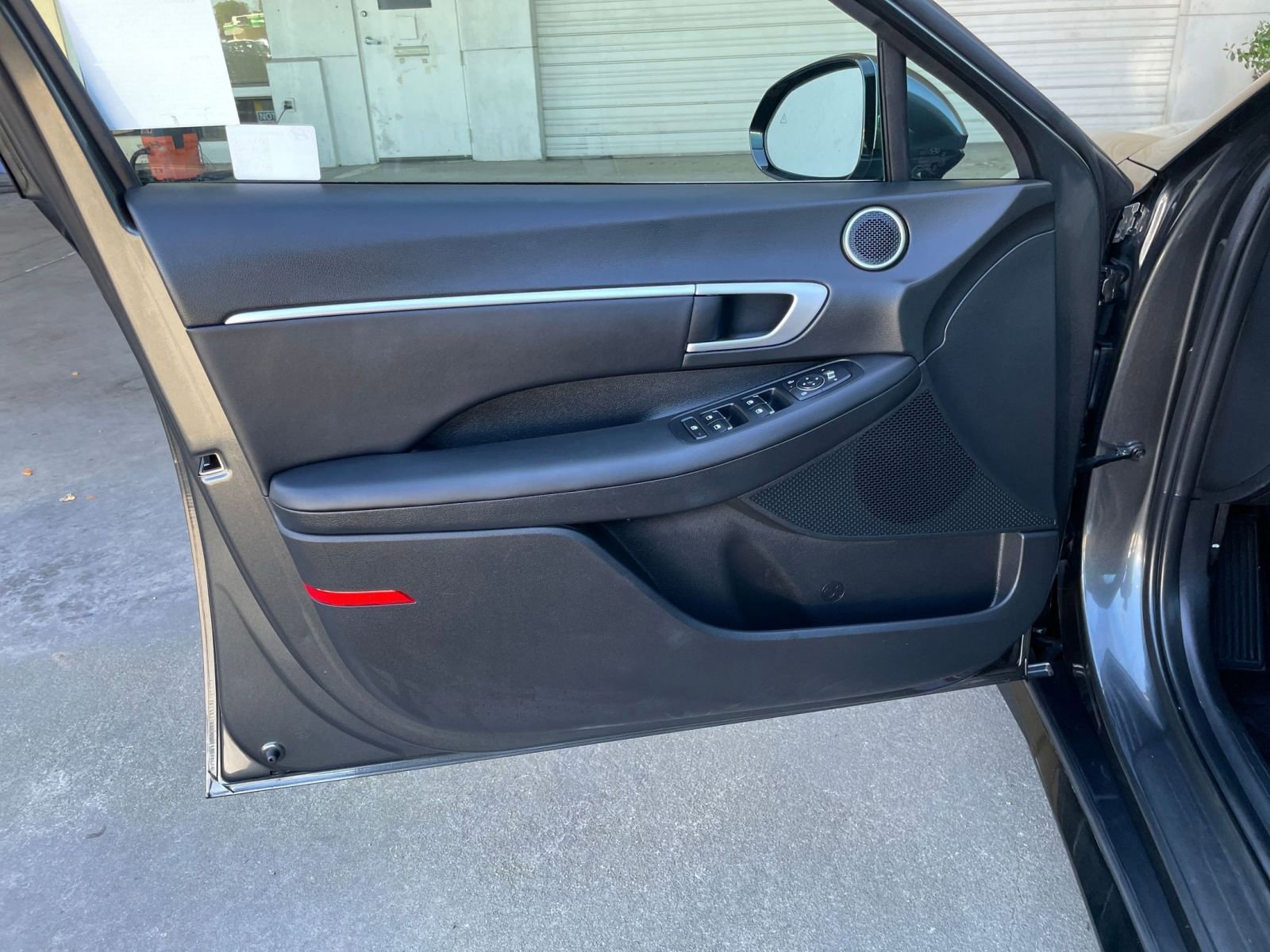 Used 2025 Hyundai Sonata SEL FWD image 18
