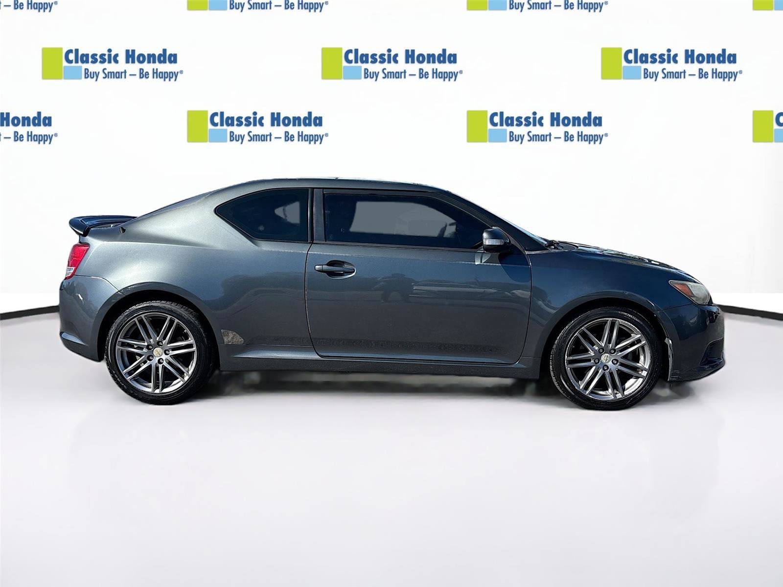 Used 2013 Scion tC image 9