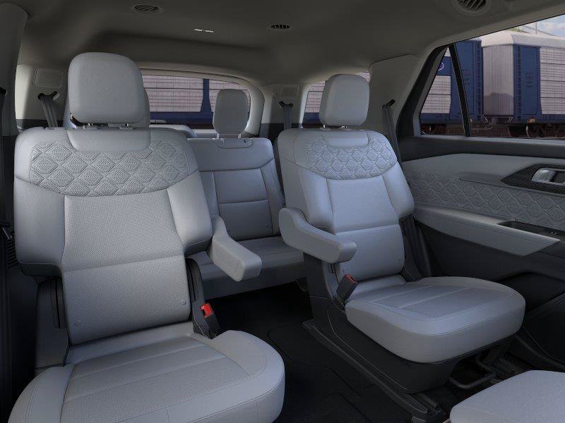 New 2026 Ford Explorer Platinum w/ LUX Leather Package AWD/4WD image 11