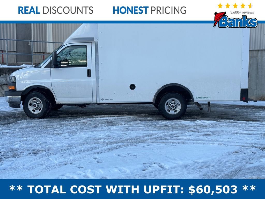 New 2026 GMC Savana 3500 w/ Driver Convenience Package image 5