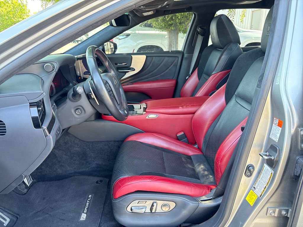 Used 2023 Lexus LS 500 F Sport w/ Cold Weather Package (CK) RWD image 14