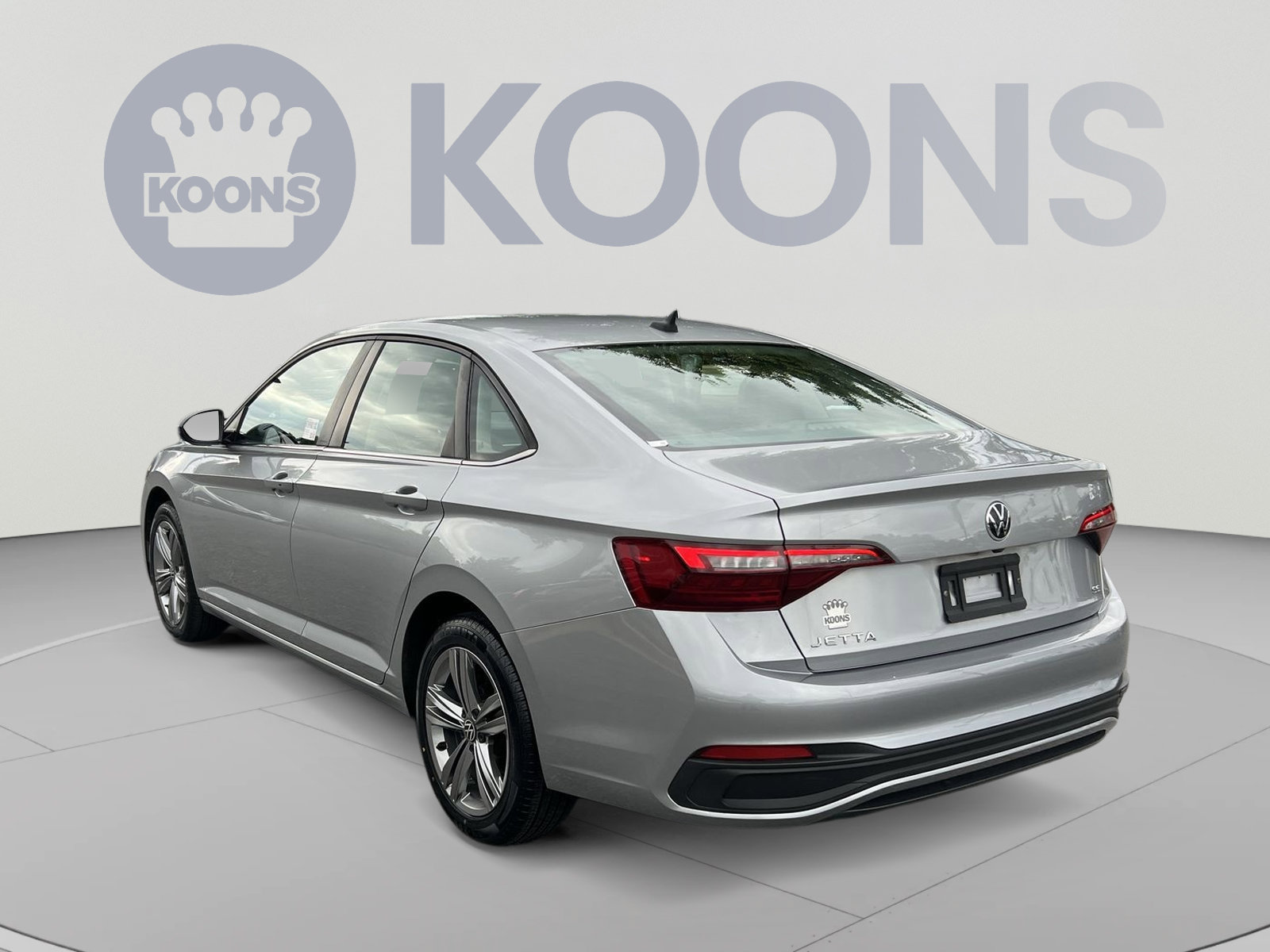 Used 2022 Volkswagen Jetta SE FWD image 4