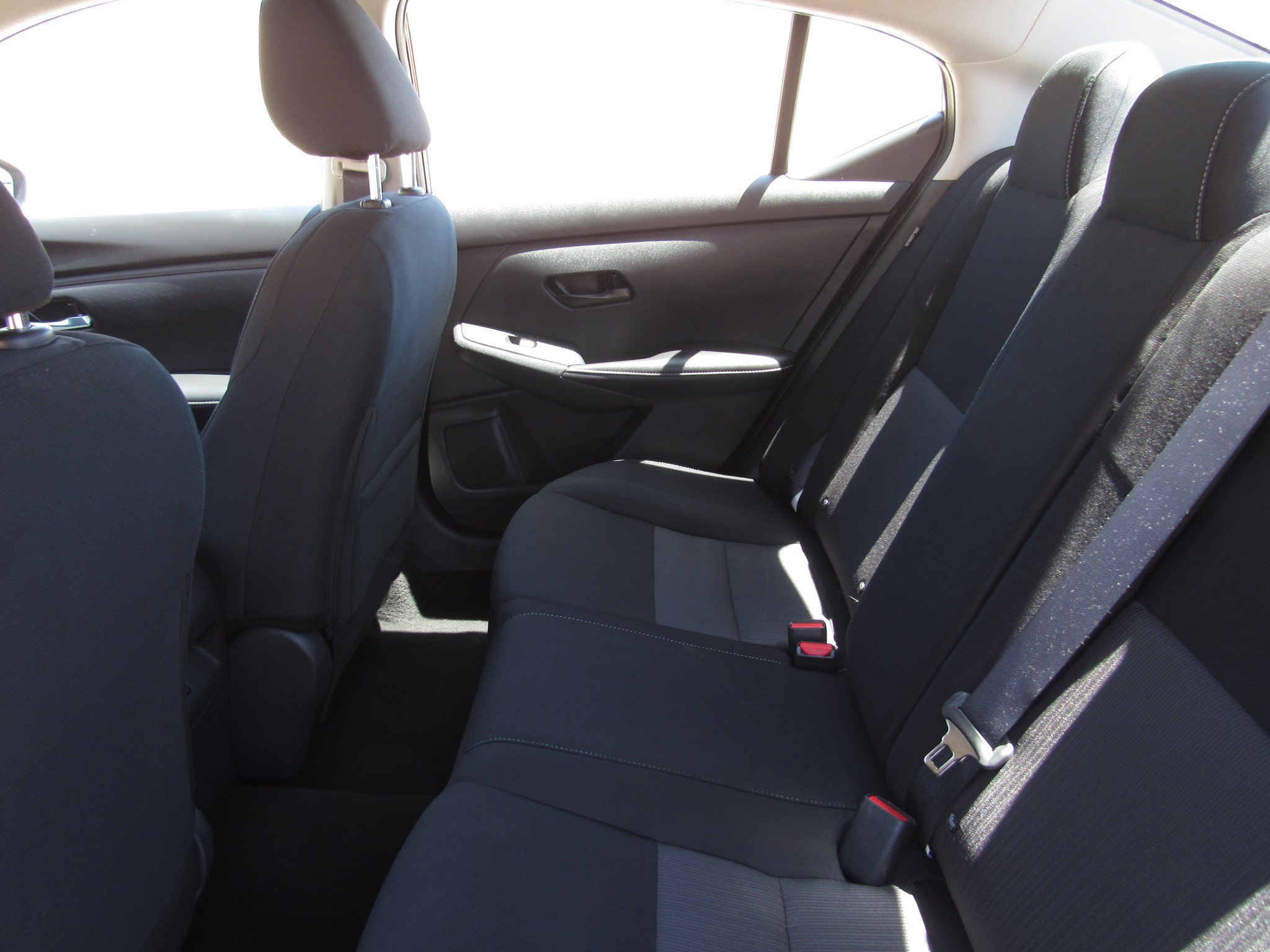 Used 2025 Nissan Sentra SV FWD image 12