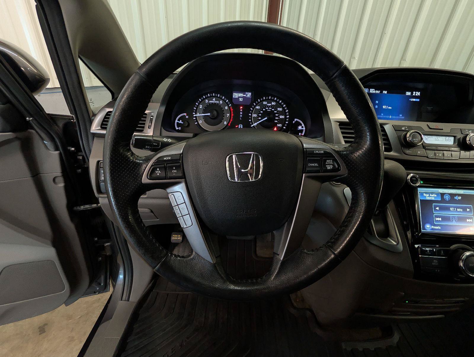Used 2015 Honda Odyssey EX-L image 21