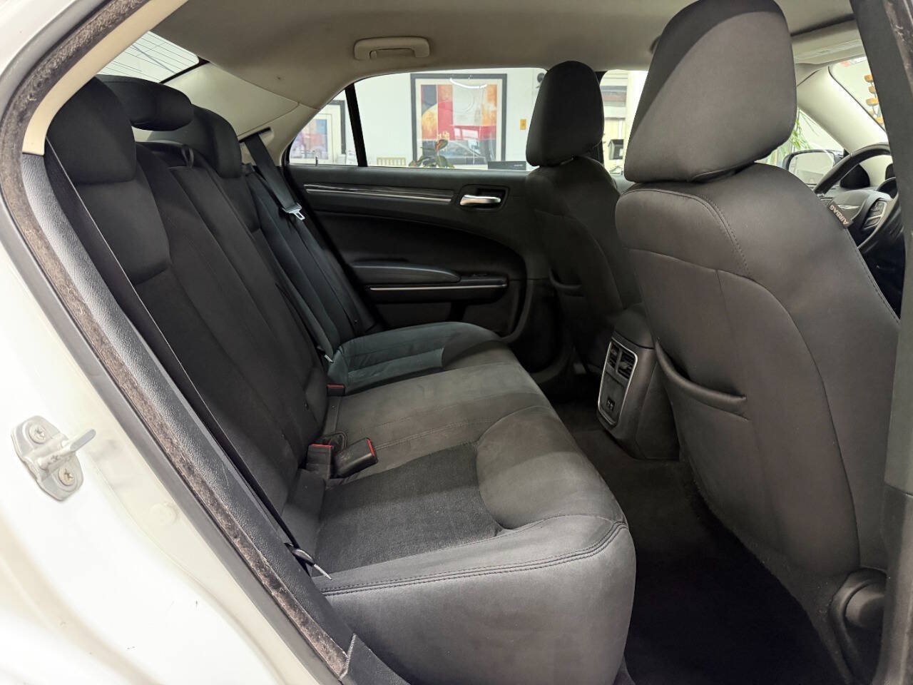 Used 2020 Chrysler 300 Touring w/ Sport Appearance Package AWD/4WD image 16