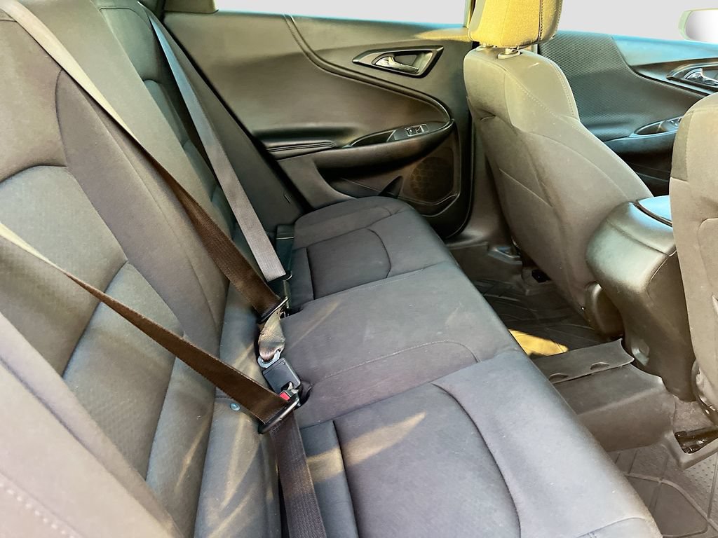 Used 2024 Chevrolet Malibu RS w/ LPO, Floor Liner Package FWD image 23