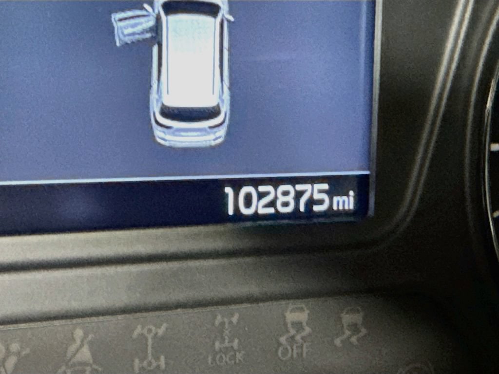 Used 2020 Kia Sorento FWD V6 image 4