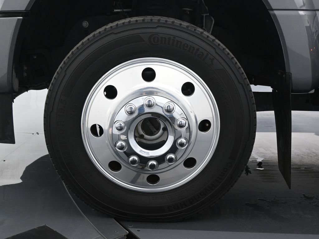 Used 2021 Ford F450 Platinum AWD/4WD image 26
