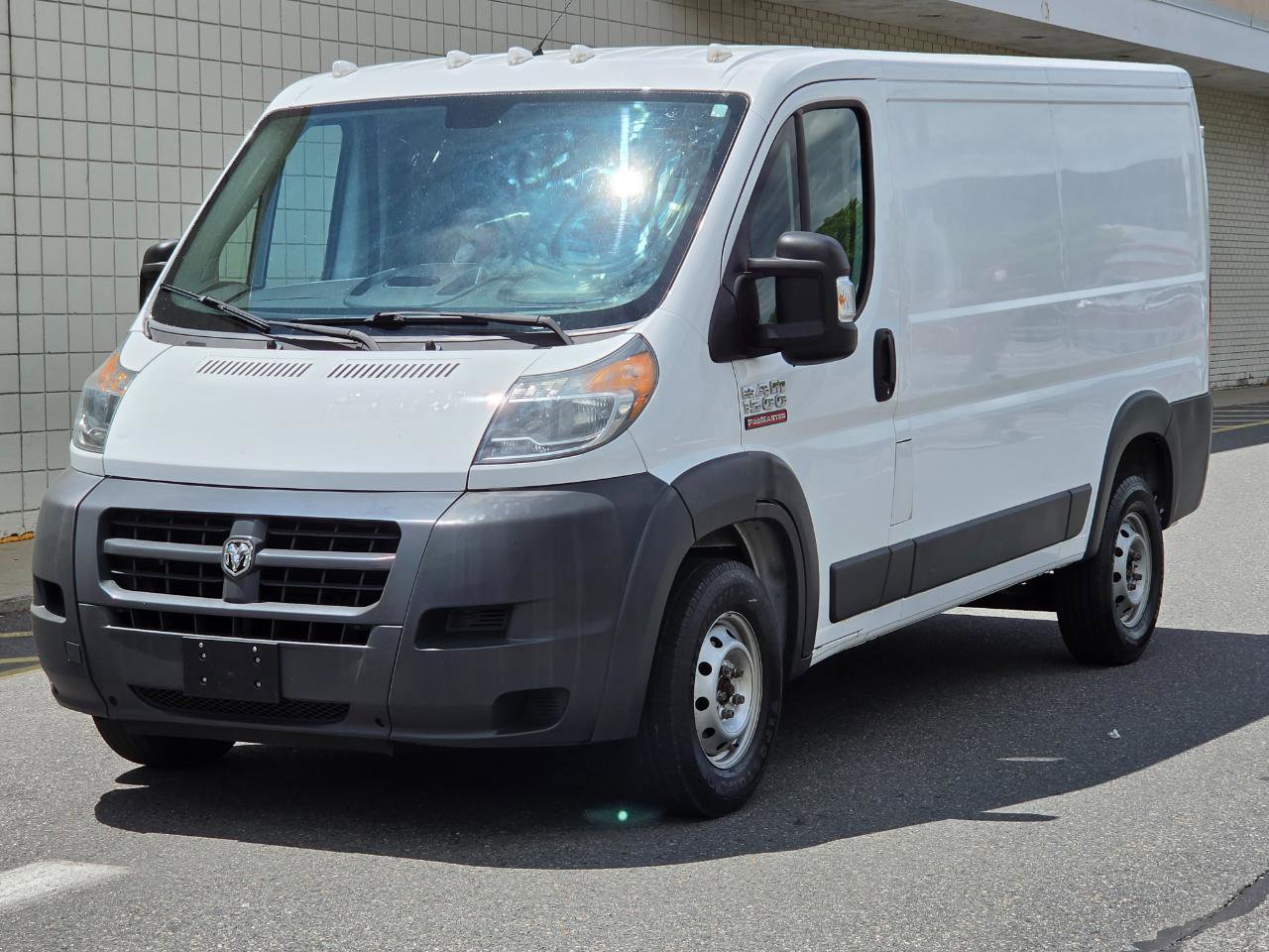 Used 2017 RAM ProMaster 1500 FWD image 2