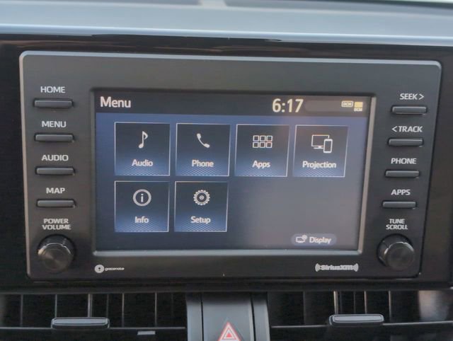 Used 2022 Toyota RAV4 LE AWD/4WD image 13