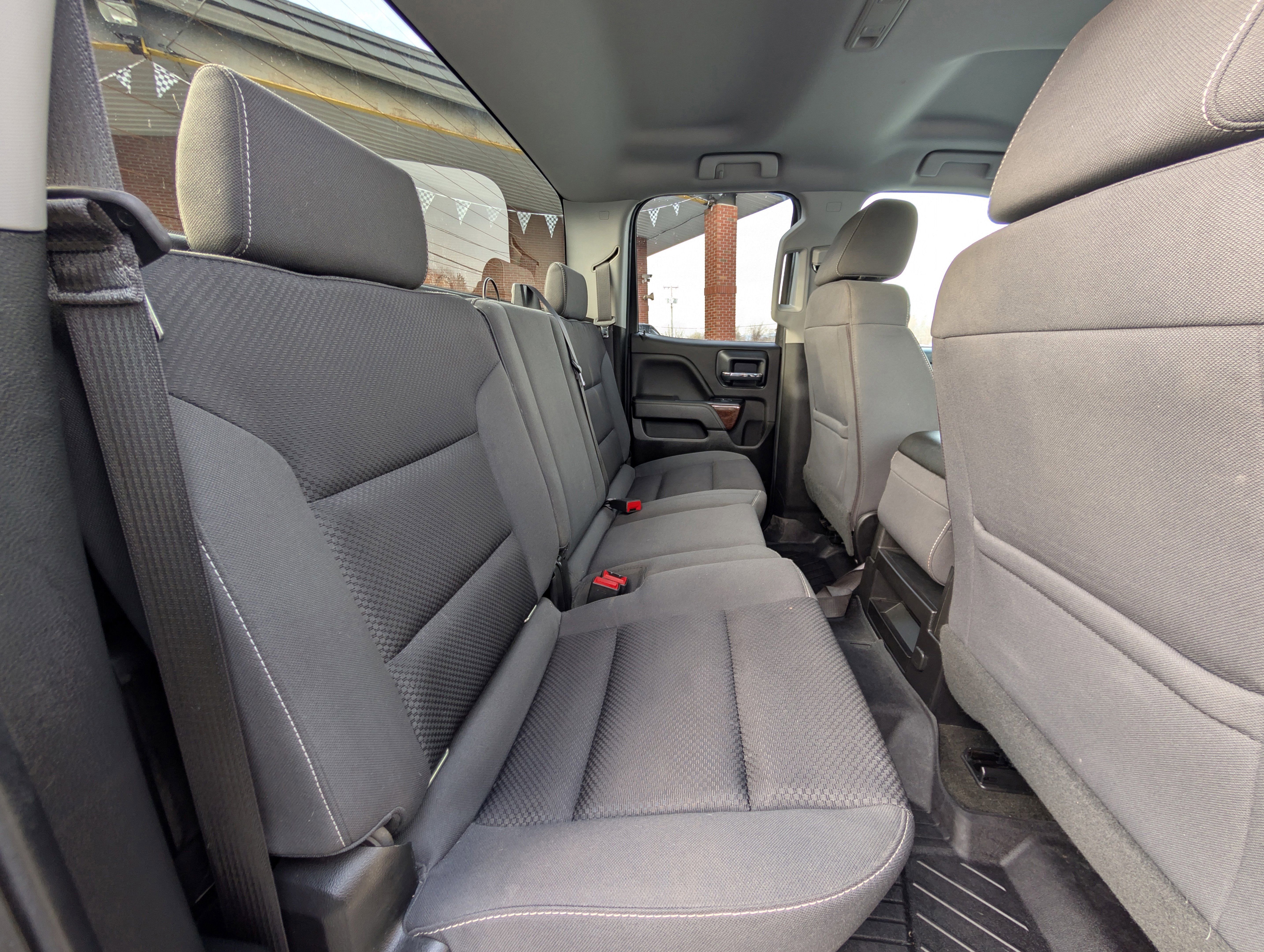 Used 2018 GMC Sierra 1500 SLE w/ SLE Value Package image 40