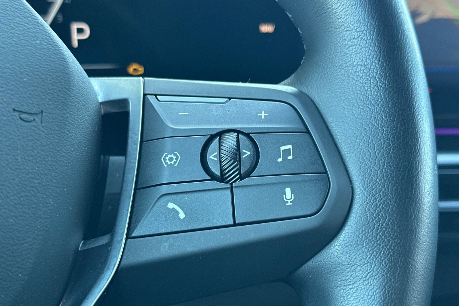 Certified 2023 BMW X1 xDrive28i w/ Convenience Package image 32