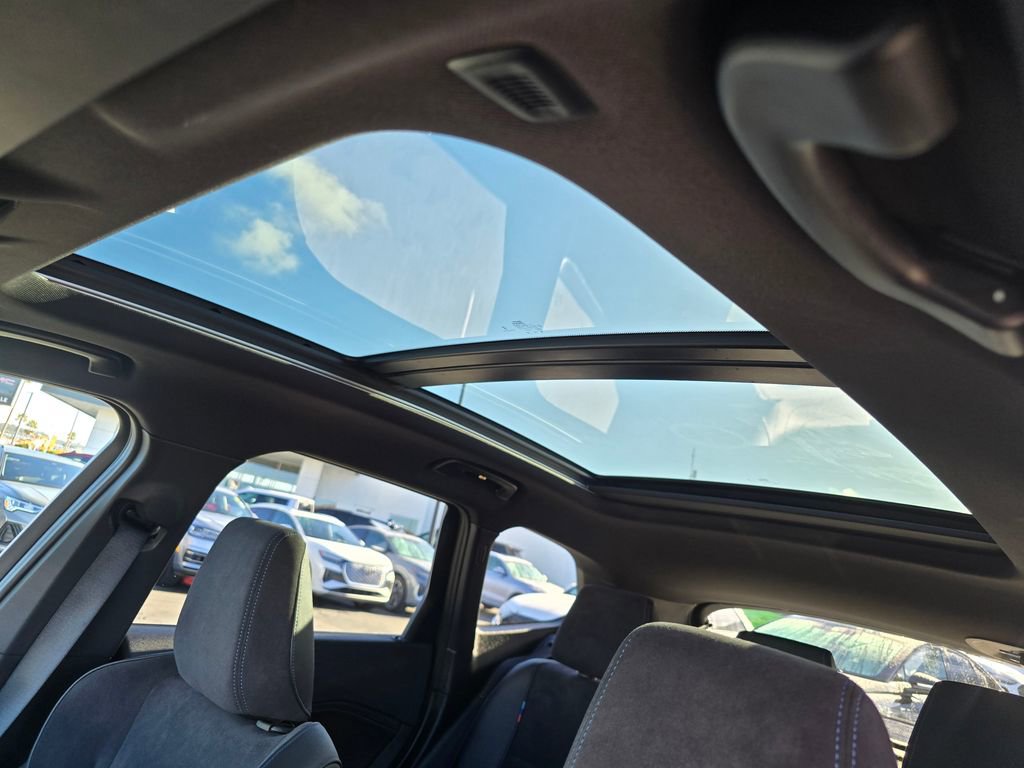 Used 2023 BMW X1 xDrive28i w/ M Sport Package image 5