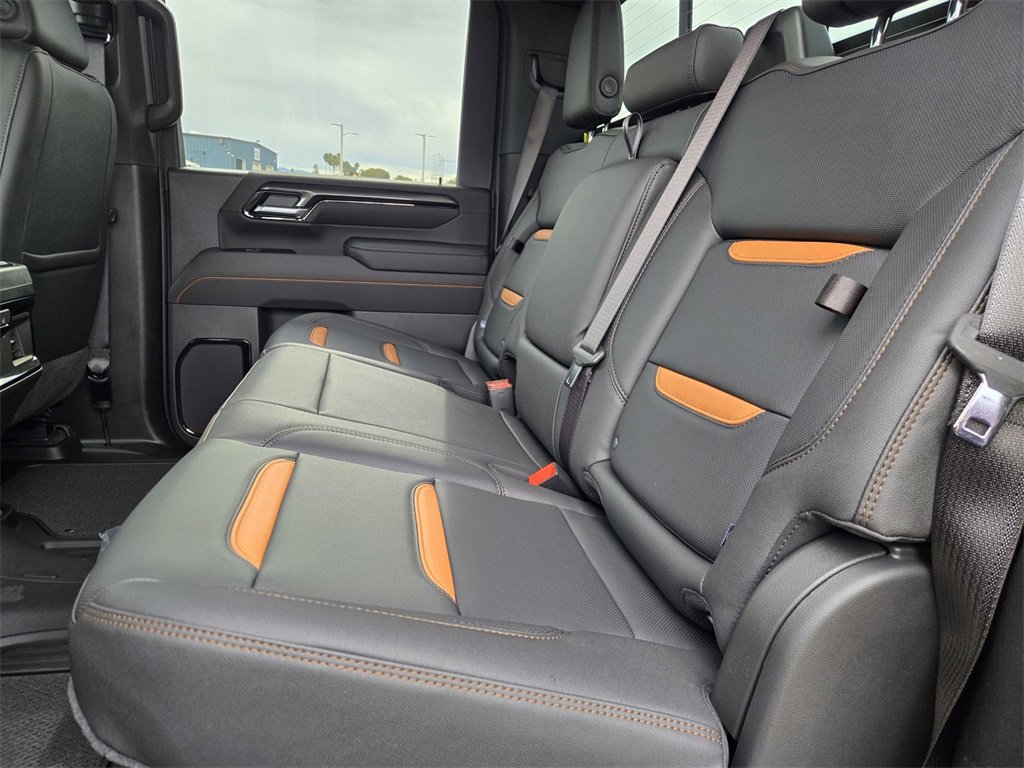 New 2026 GMC Sierra 2500 AT4 w/ AT4 Premium Plus Package image 12