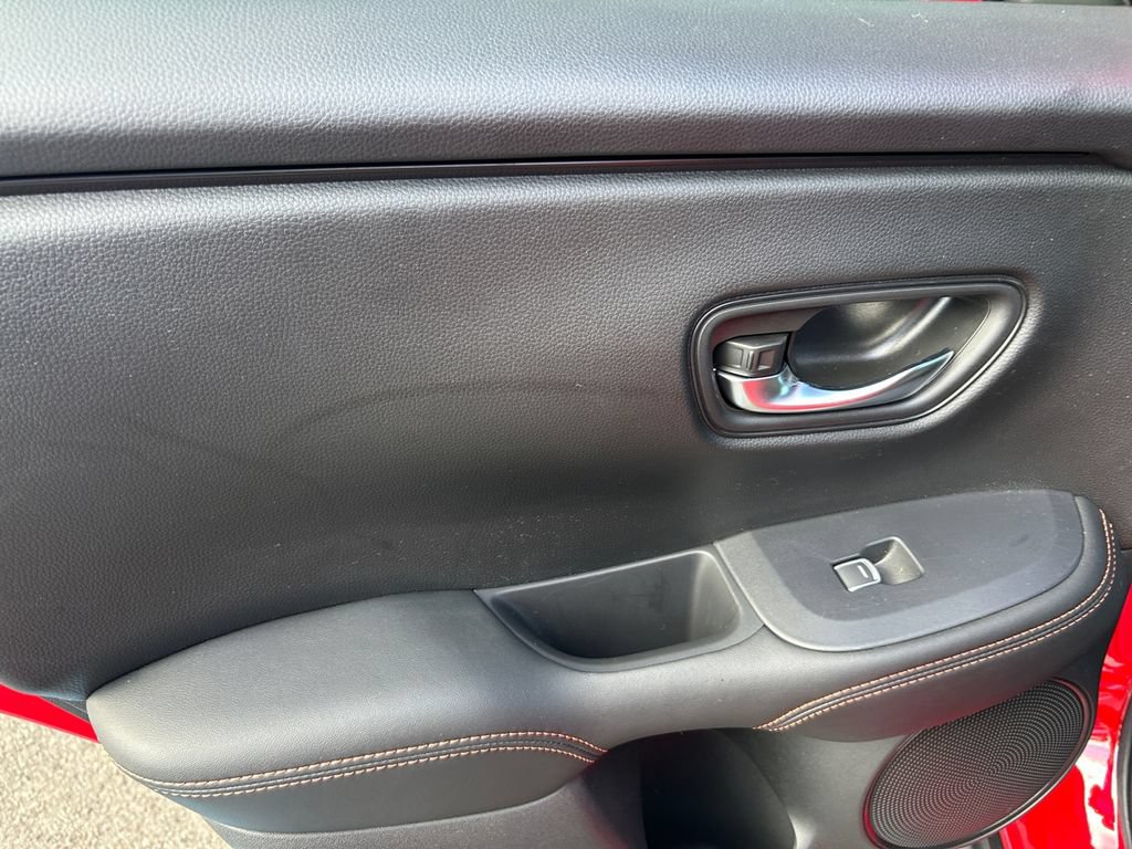 Used 2024 Honda HR-V Sport image 17