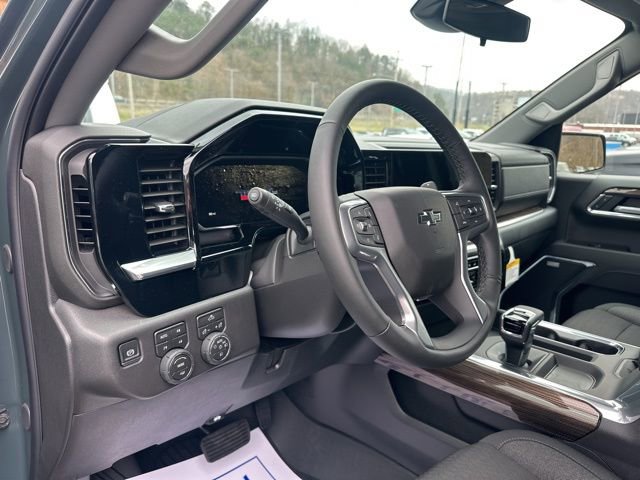 New 2026 Chevrolet Silverado 1500 LT Trail Boss w/ Convenience Package II image 8