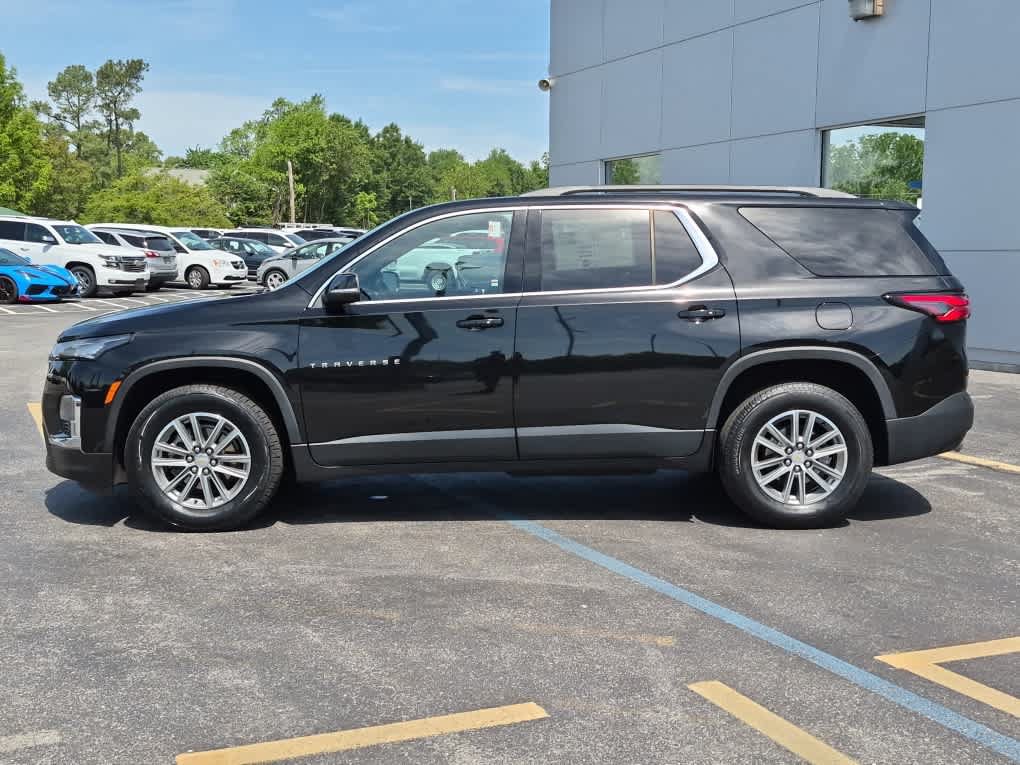 Used 2023 Chevrolet Traverse LT FWD image 5
