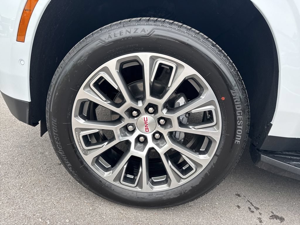 New 2026 GMC Yukon Denali AWD/4WD image 40