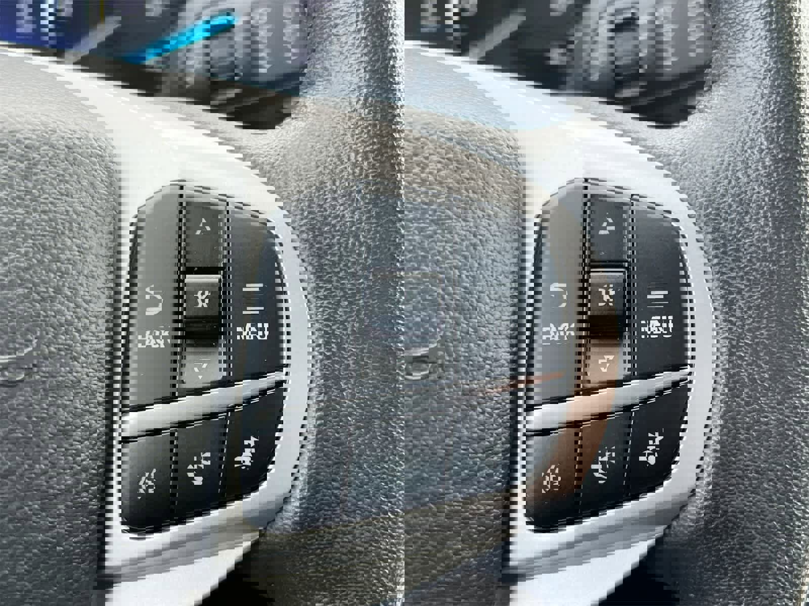 Used 2023 Ford Explorer XLT w/ Equipment Group 202A image 24