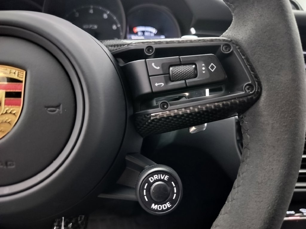 Certified 2023 Porsche Macan GTS AWD/4WD image 10