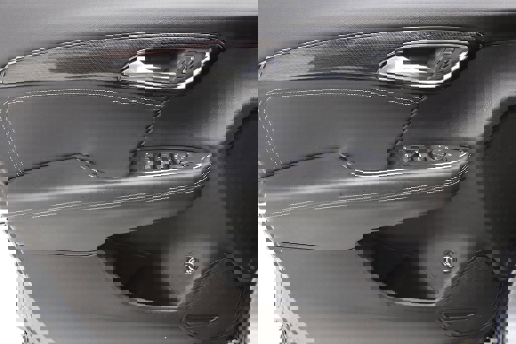 Used 2021 Buick Envision Preferred image 13