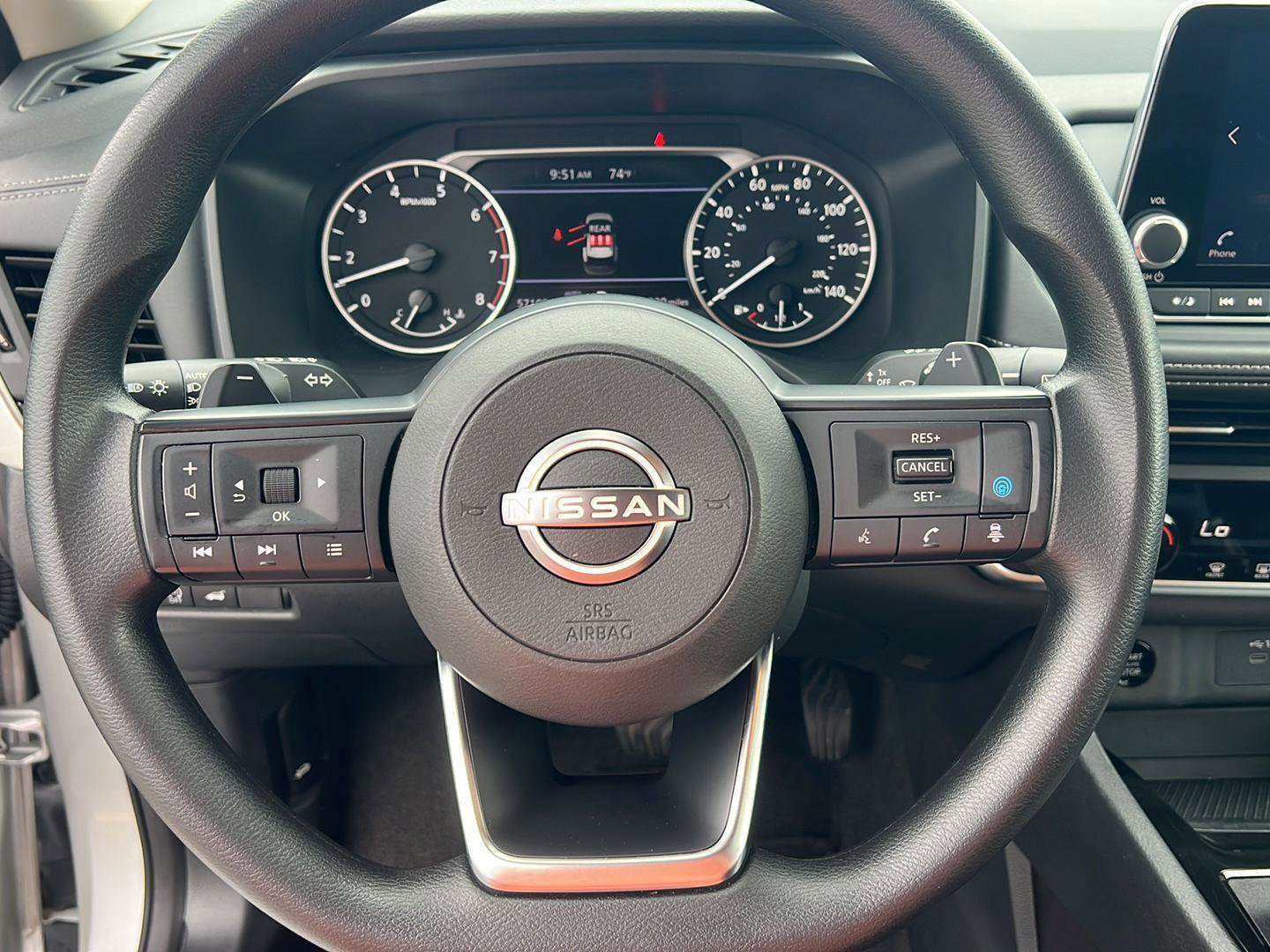 Used 2024 Nissan Rogue SV image 20