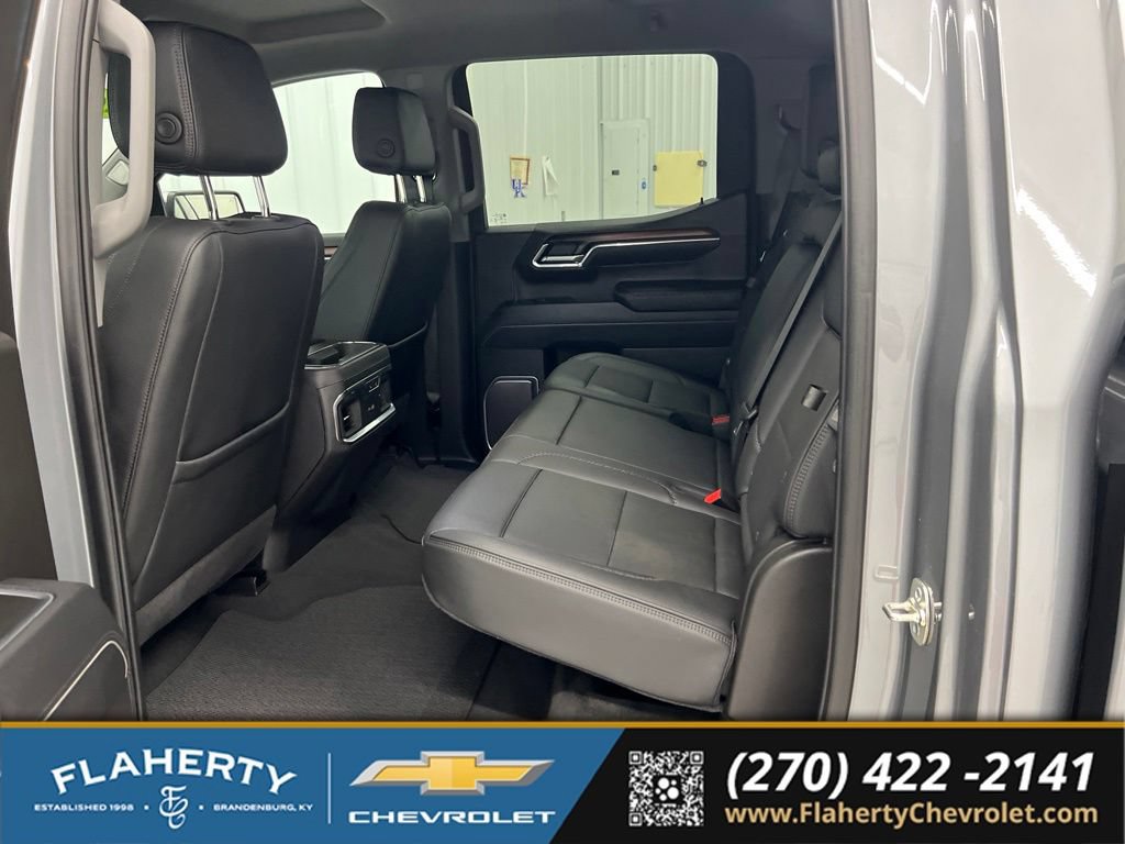 Used 2025 GMC Sierra 1500 Denali w/ Technology Package AWD/4WD image 11