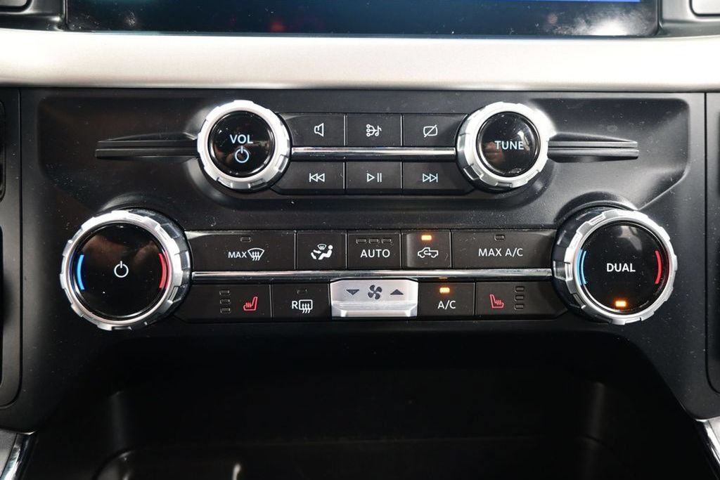 Used 2022 Ford F150 XLT w/ Equipment Group 302A High AWD/4WD image 18
