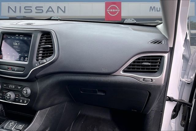 Used 2022 Jeep Cherokee Latitude Lux FWD image 23