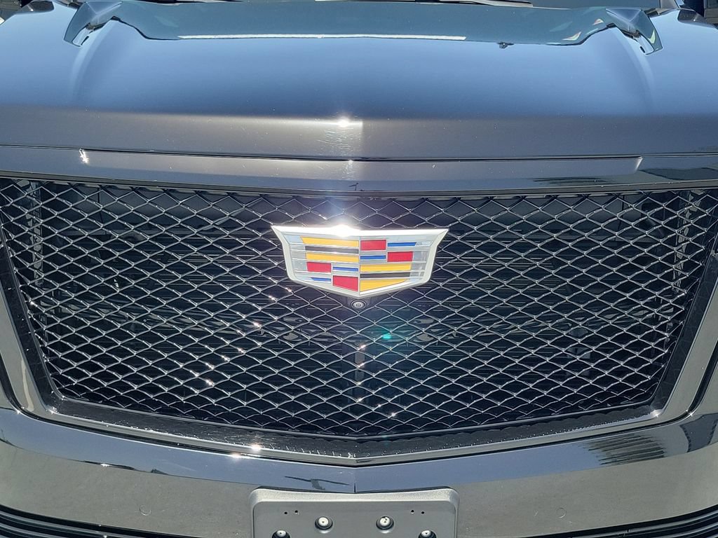 Used 2024 Cadillac Escalade Sport AWD/4WD image 9