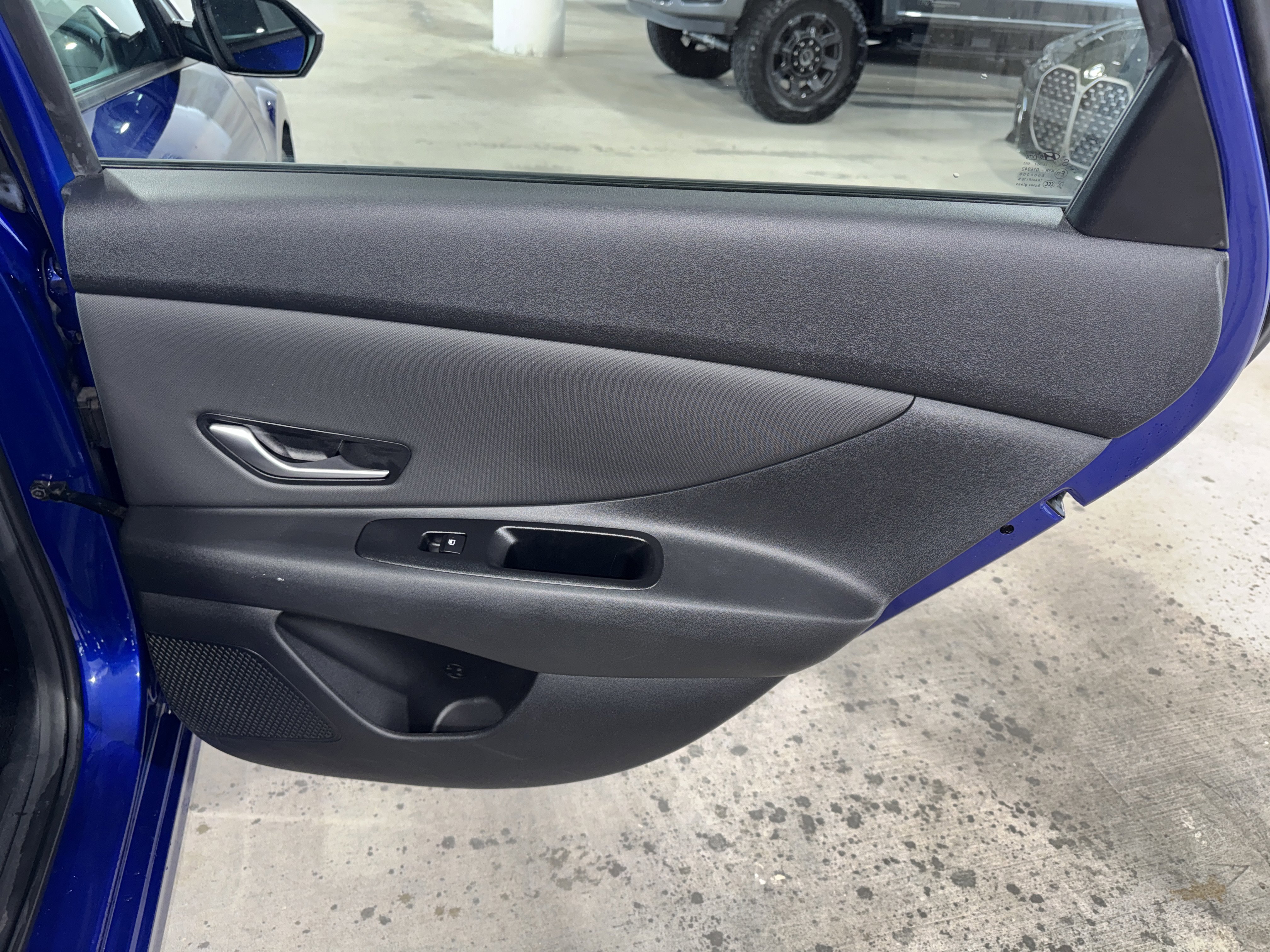 Used 2021 Hyundai Elantra SEL w/ Convenience Package image 11