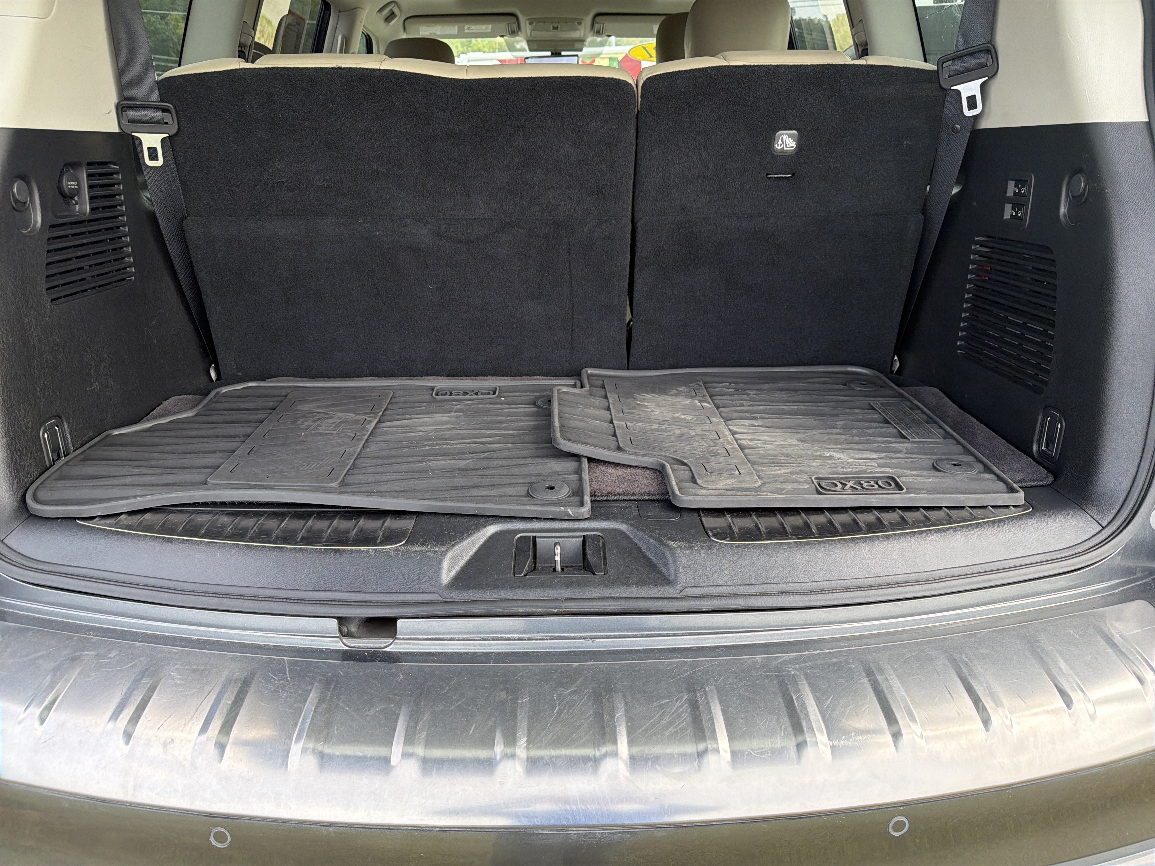 Used 2021 INFINITI QX80 Premium Select w/ Cargo Package RWD image 24