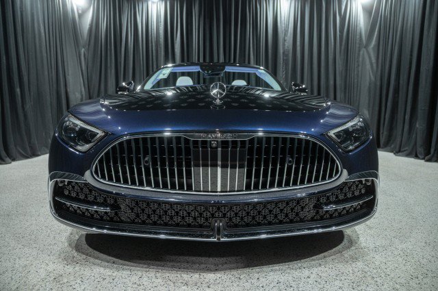 New 2026 Mercedes-Benz Maybach SL 680 image 3