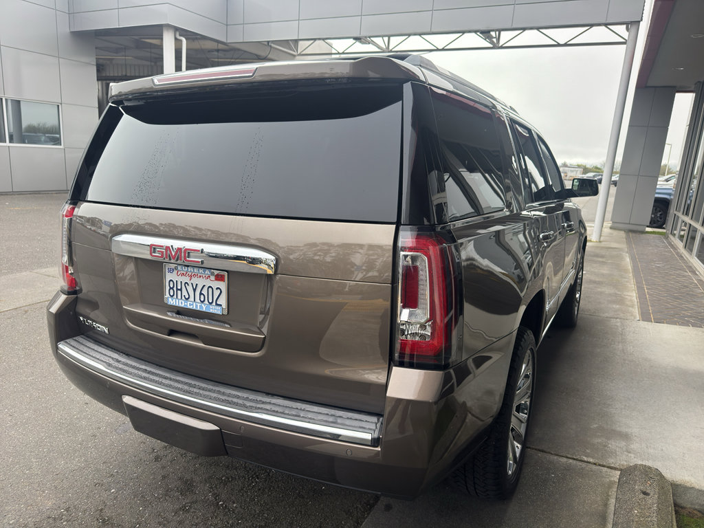 Used 2016 GMC Yukon Denali w/ Open Road Package image 13