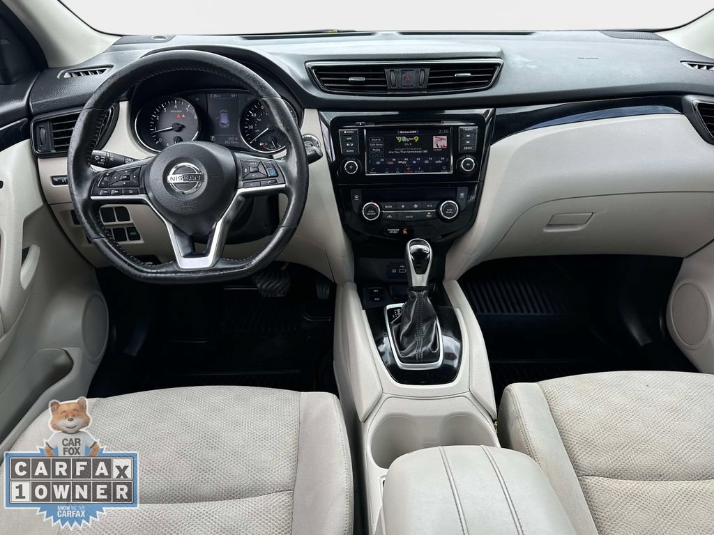 Used 2019 Nissan Rogue Sport SV w/ Technology Package AWD/4WD image 17