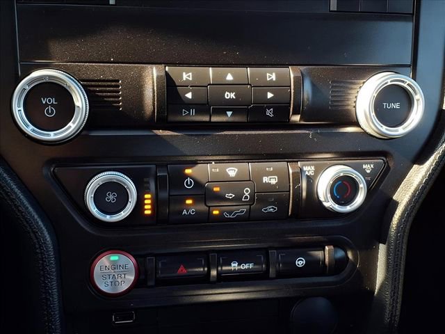 Used 2021 Ford Mustang Coupe image 15