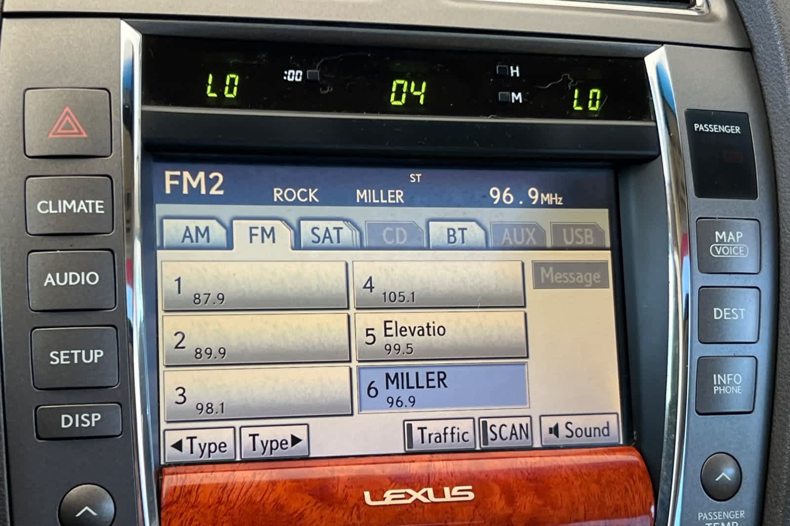 Used 2011 Lexus ES 350 FWD image 19