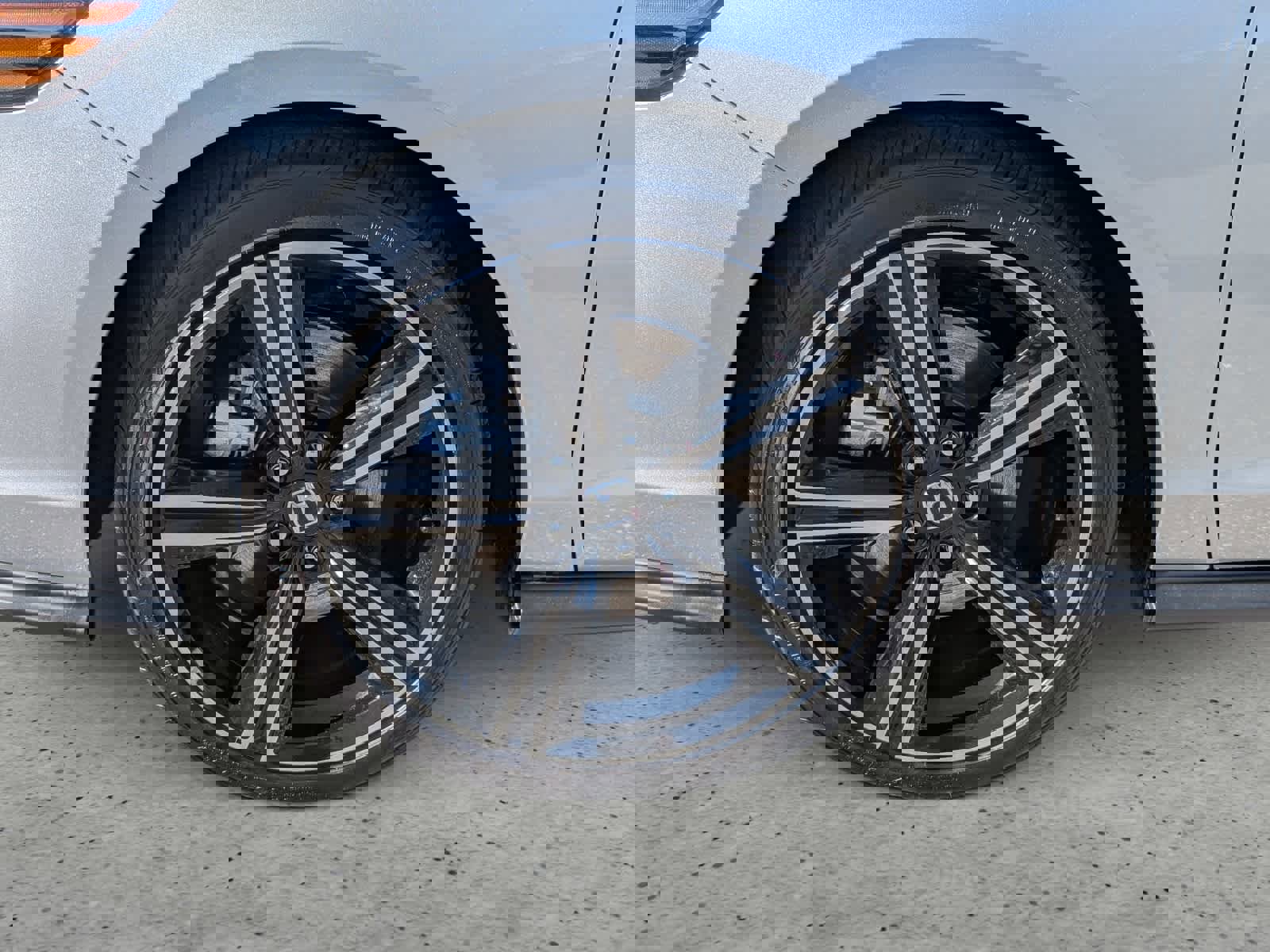 Certified 2025 Honda Accord Sport image 7