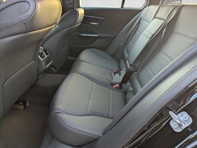 Used 2026 Mercedes-Benz C 300 Sedan image 14