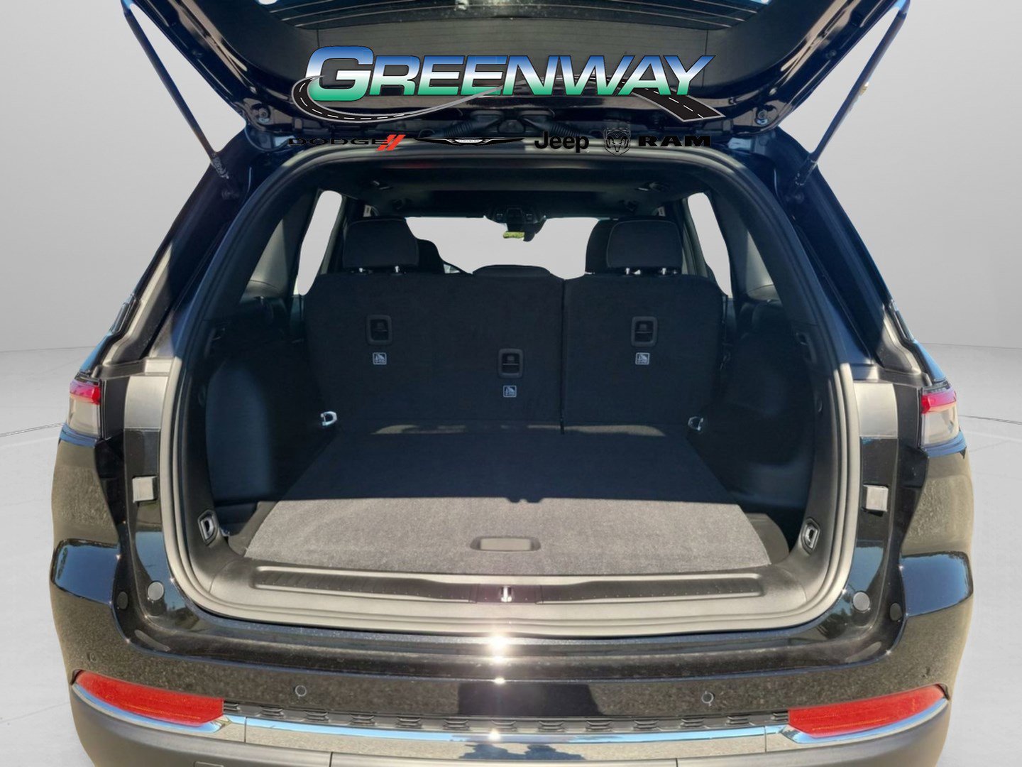 New 2025 Jeep Grand Cherokee Laredo X image 6