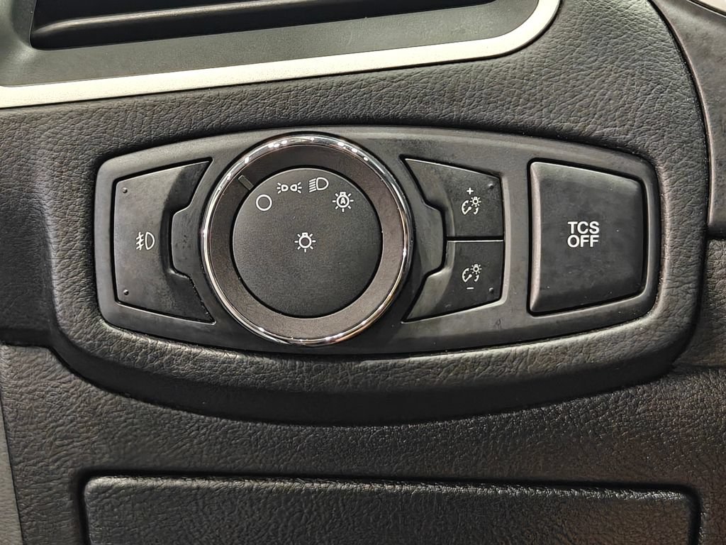 Used 2019 Ford Edge SEL w/ Equipment Group 201A AWD/4WD image 42