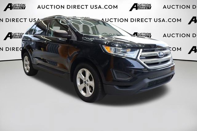 Used 2017 Ford Edge SE image 2