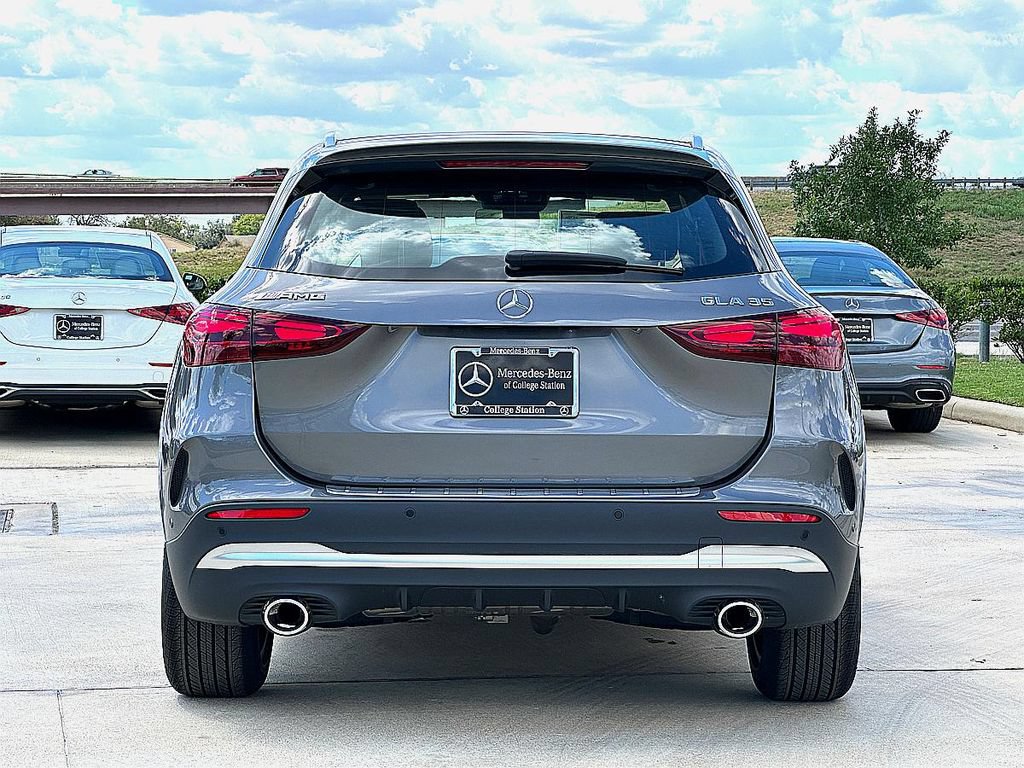 Certified 2025 Mercedes-Benz GLA 35 AMG 4MATIC image 7