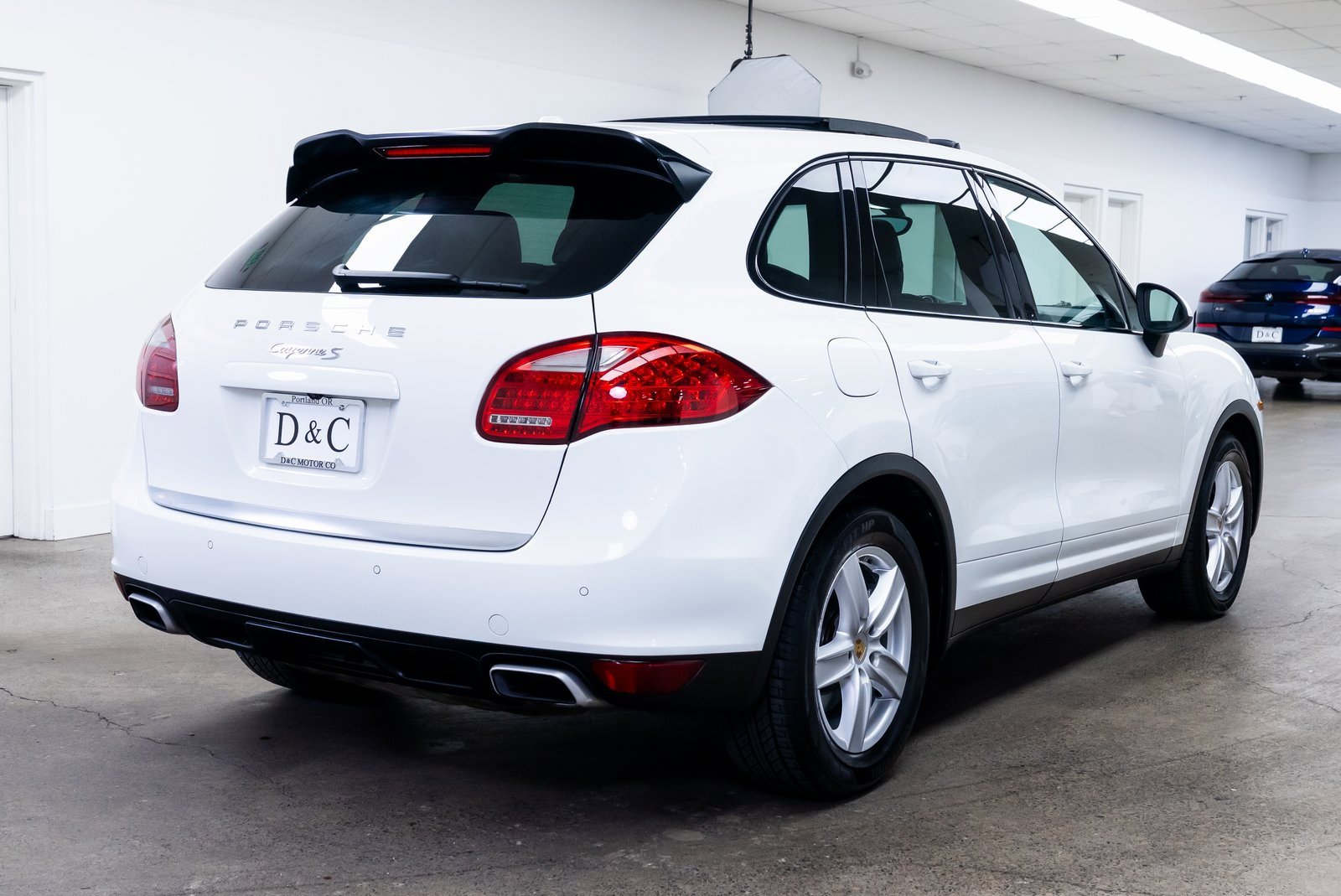 Used 2013 Porsche Cayenne S image 6
