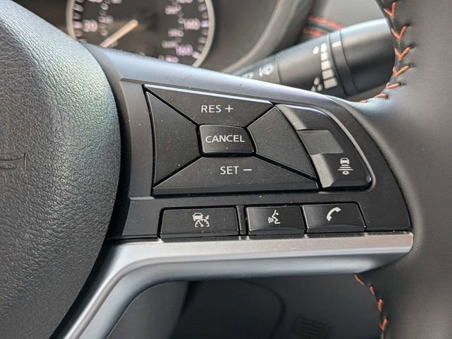 Used 2025 Nissan Sentra SR w/ Midnight Edition image 24