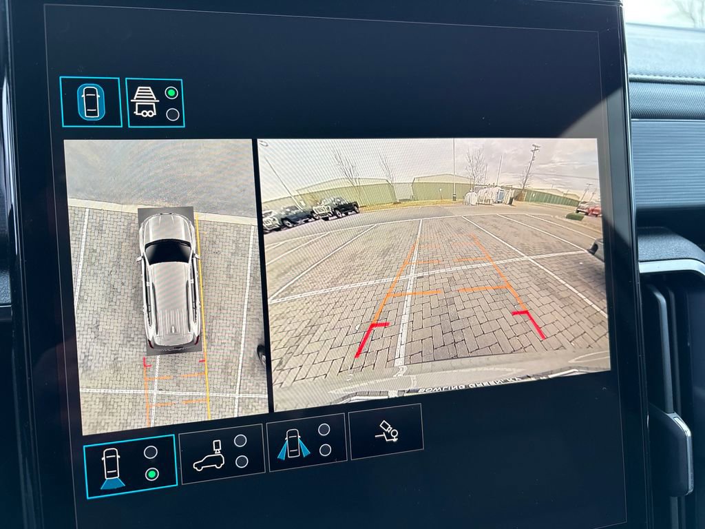 New 2026 GMC Acadia AT4 w/ Luxury Package image 27