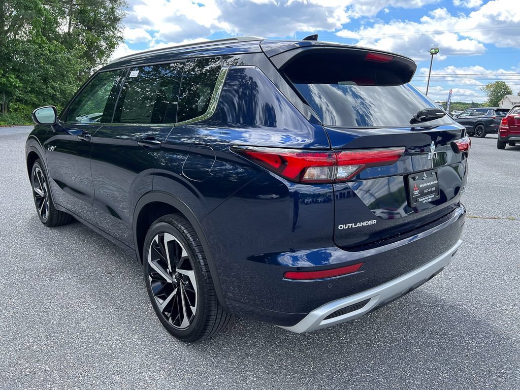 New 2025 Mitsubishi Outlander SEL AWD/4WD image 3