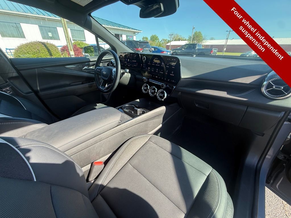 Used 2024 Chevrolet Blazer EV LT AWD/4WD image 48