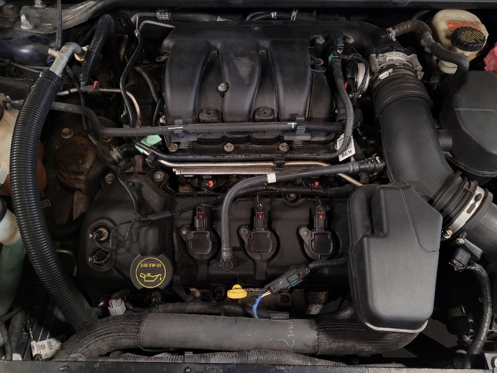 Used 2014 Ford Flex Limited w/ Equipment Group 301A FWD image 30