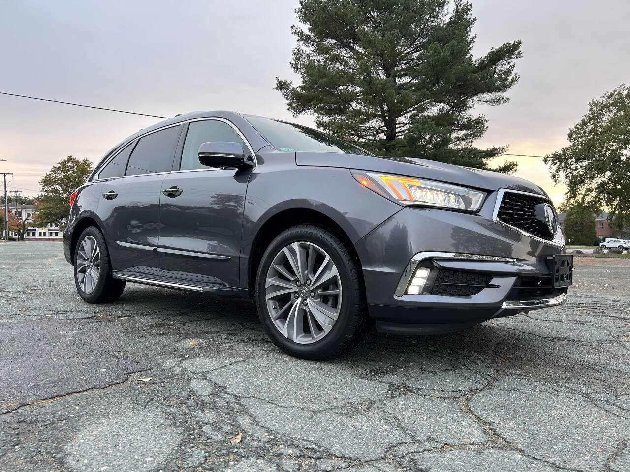 Used 2018 Acura MDX SH-AWD w/ Technology Package image 13